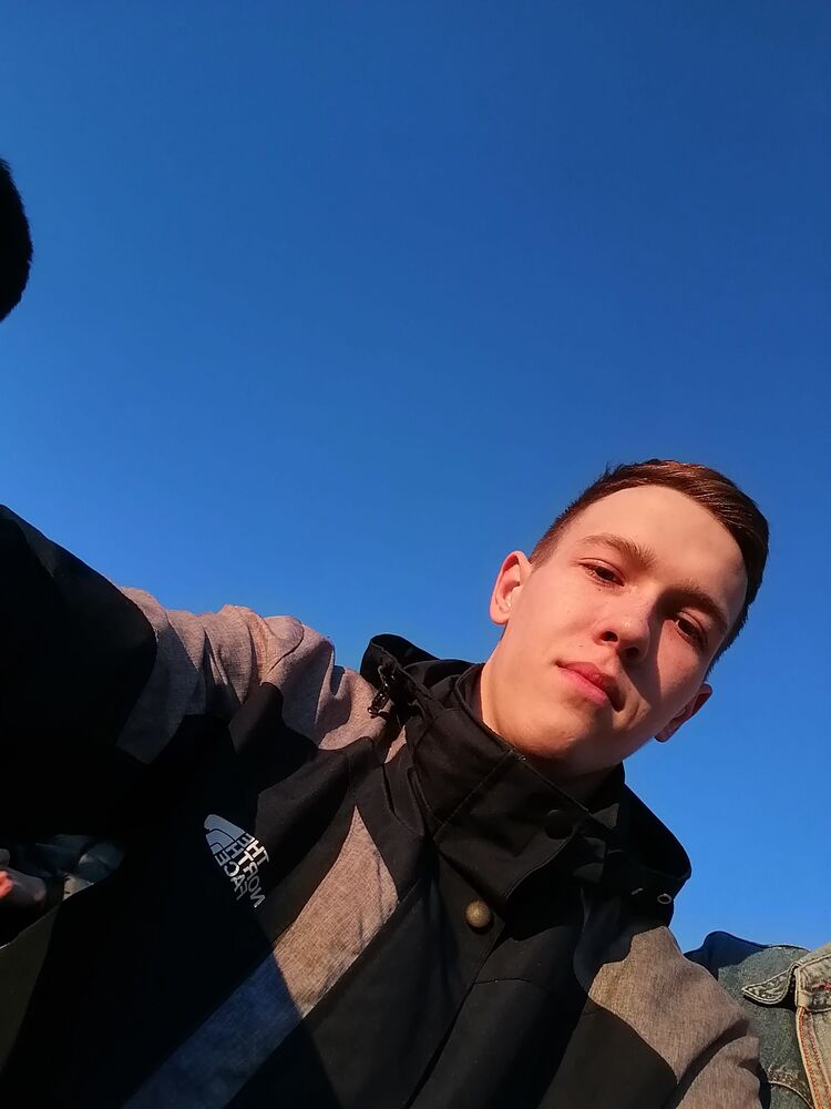  46887572  , 21 ,     