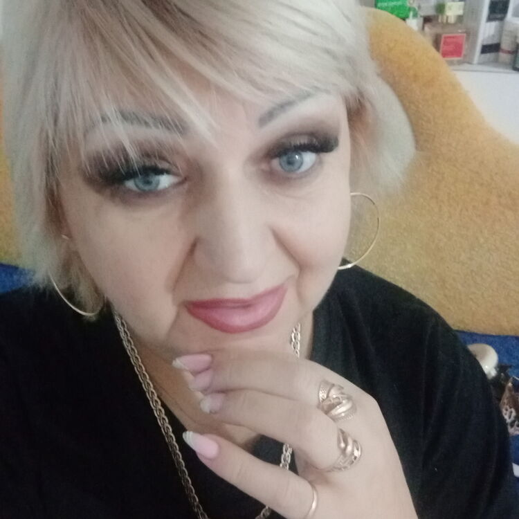 46861282  , 52 ,    