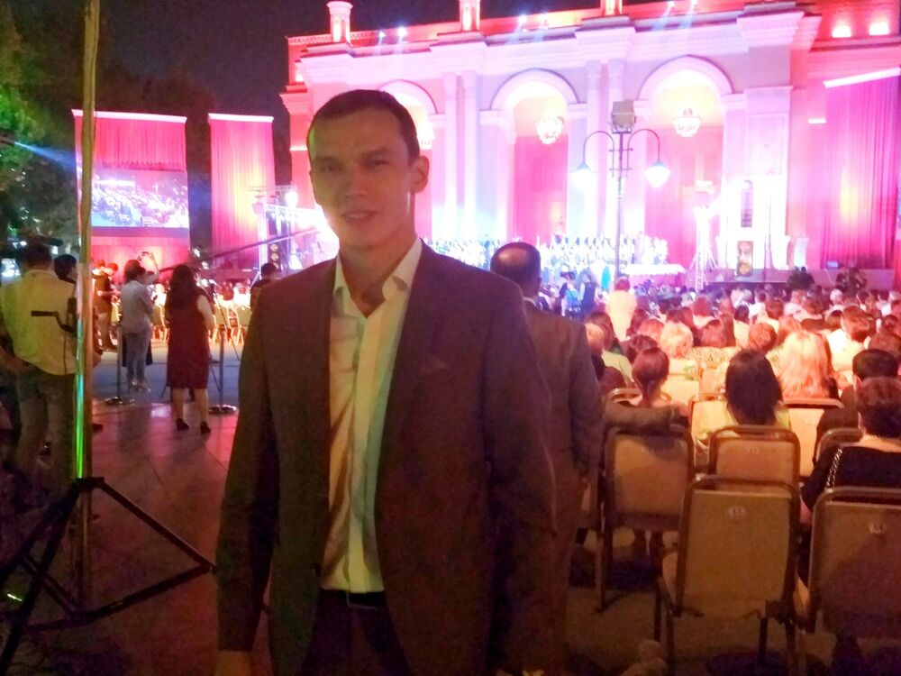  ,   Ulugbek, 36 ,     , c 