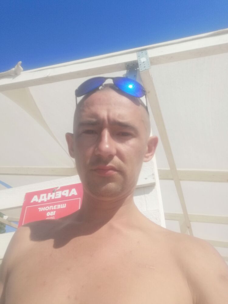  35587752  , 33 ,    