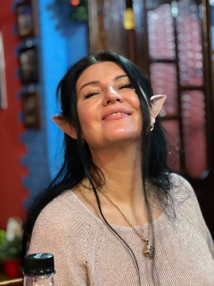  27022902  Olga, 51 ,    