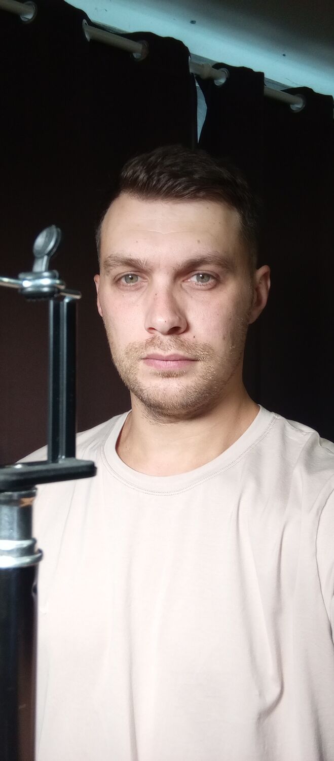  ,   Vlad, 32 ,   ,   , c , 