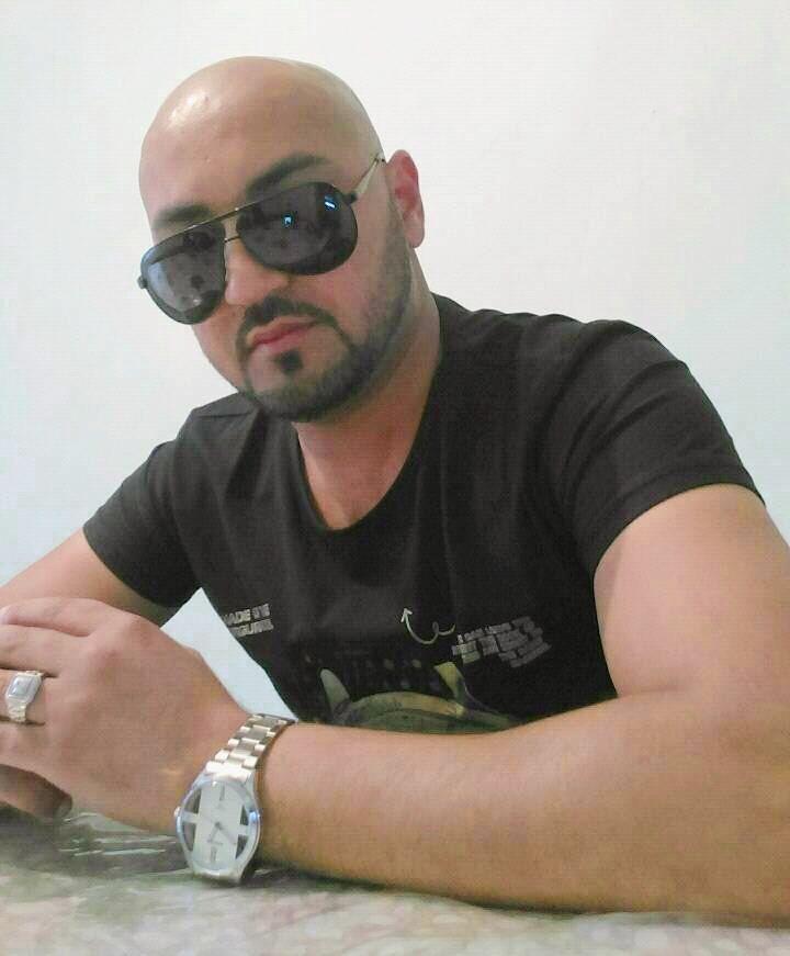  53637152  Alihan, 45 ,    