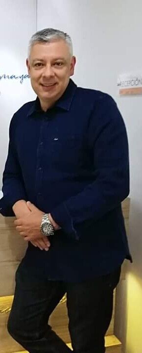  ,   Alex Johnson, 60 ,   ,   , c 
