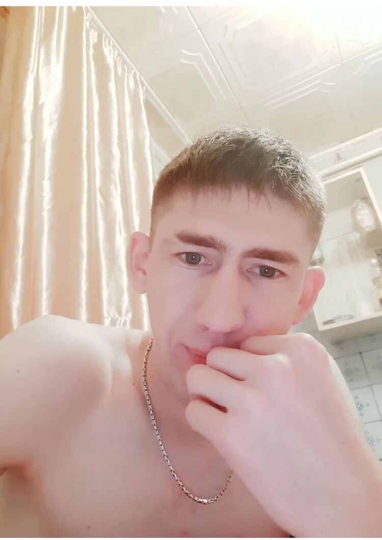  ,   Aleksandr, 28 ,   c 