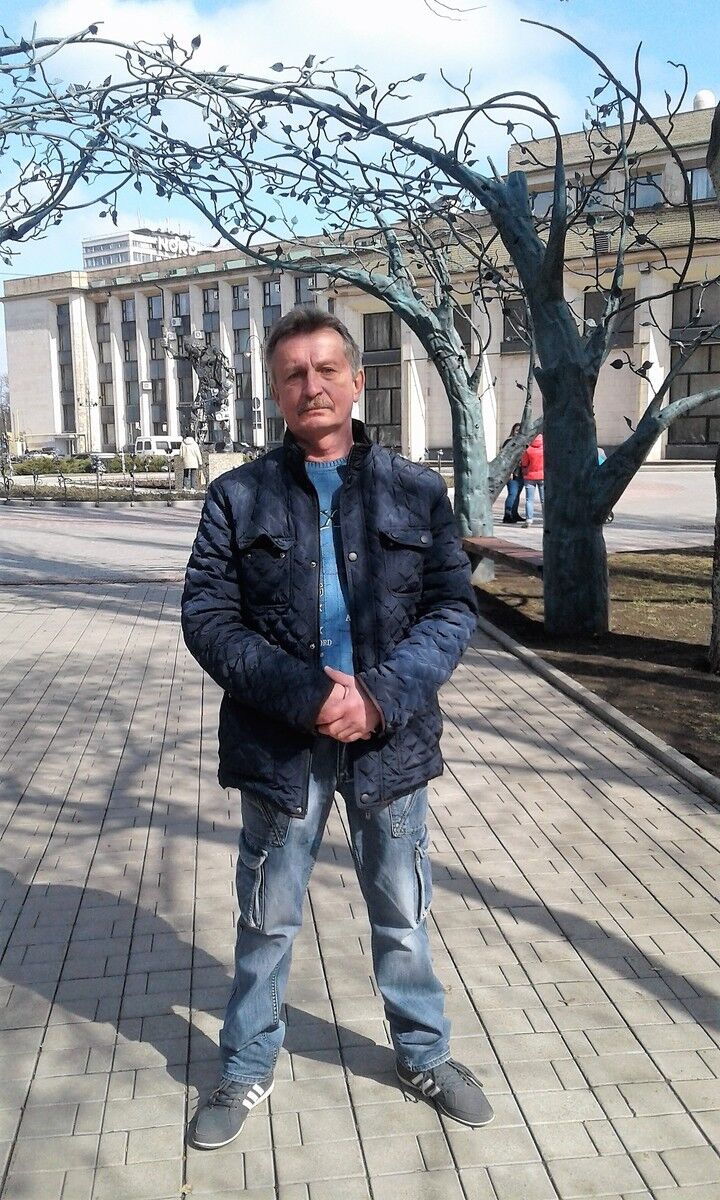  15485162  Vitaliy, 66 ,    