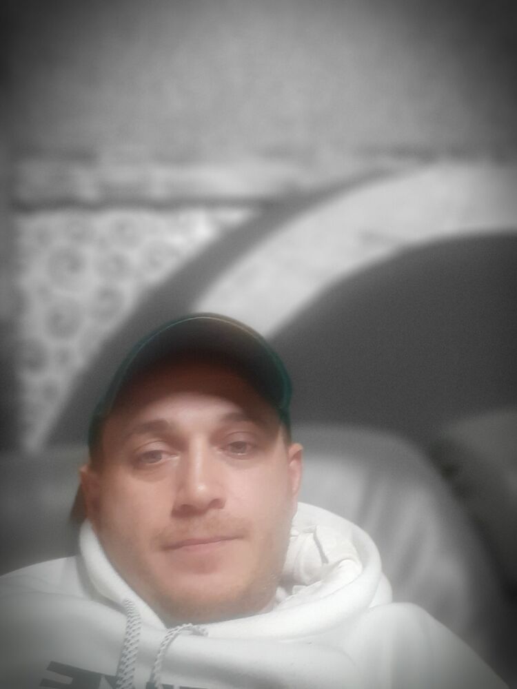 ���� 24418362 ������� Sam, 42 ����, ���� ���������� � ����