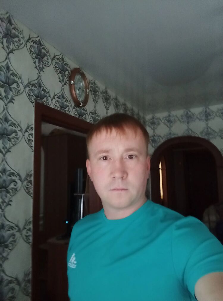  46477532  , 35 ,    