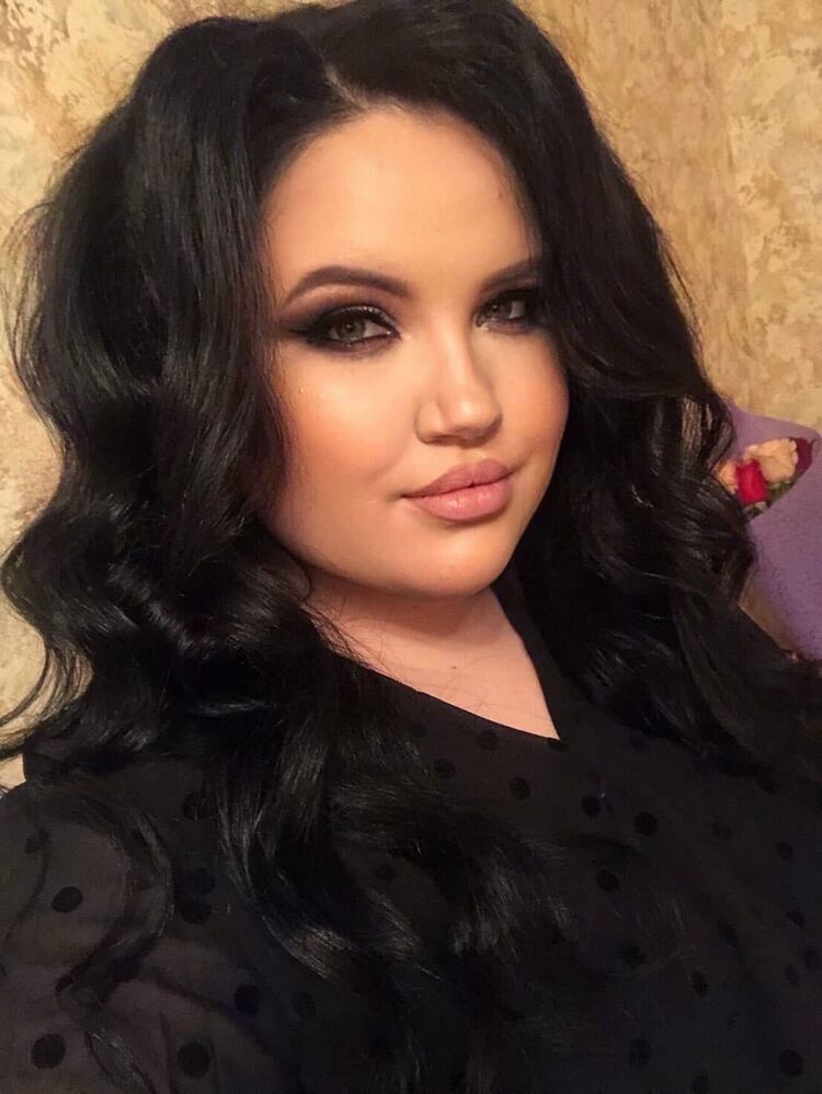  28040482  , 25 ,     