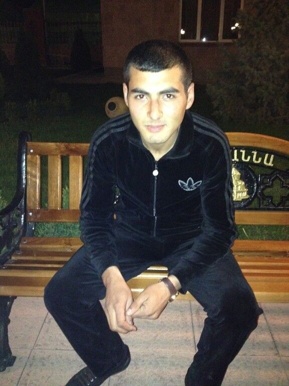  5382512  AV1992, 31 ,    