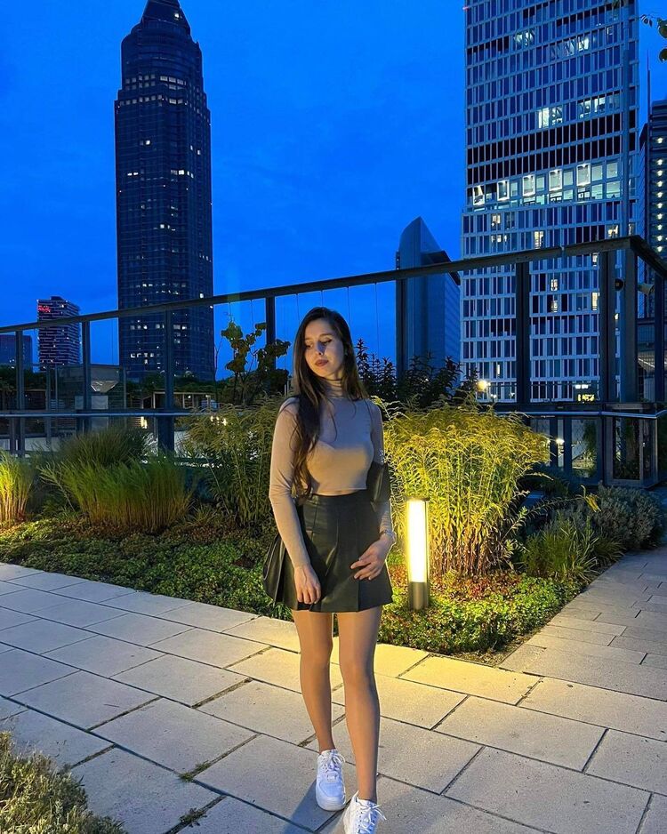  51024582  , 31 ,    Acala Del Rio