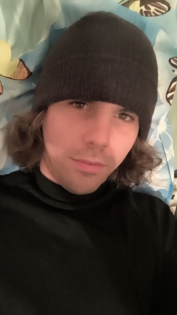  48588532  Xaviermolbo, 33 ,    