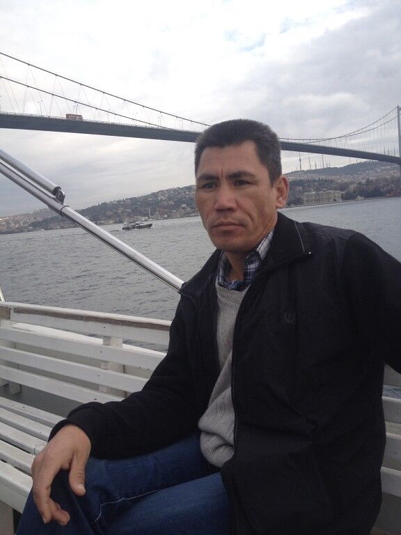  4901222  Rustam, 49 ,    