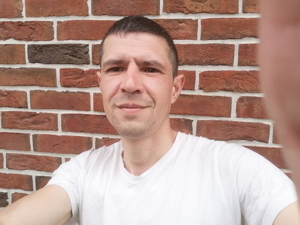  53721872  Linar, 39 ,    