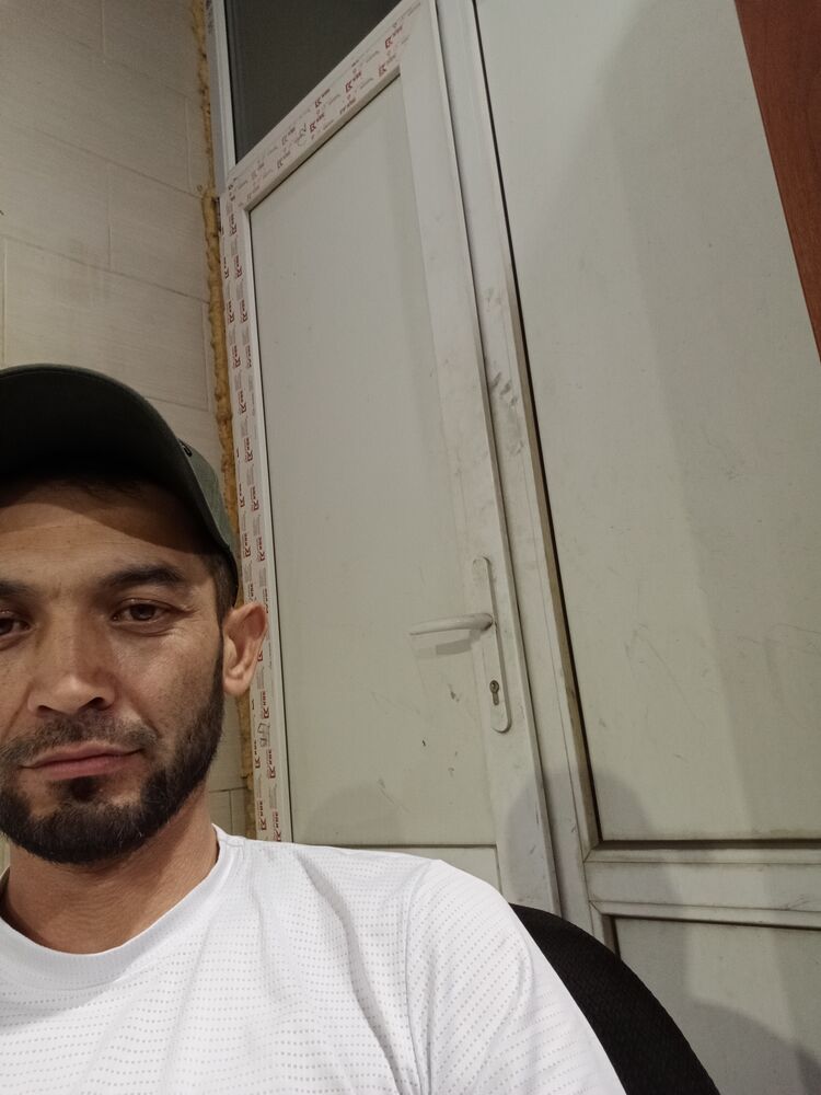  ,   Abdulaziz, 41 ,   ,   