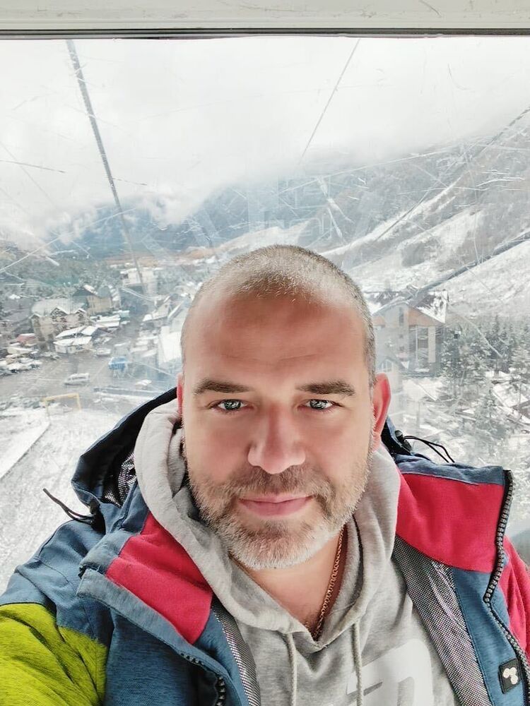  54445942  , 38 ,    -