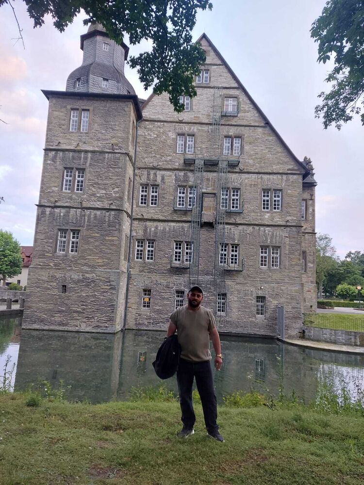  44127682  Giorgi, 34 ,    Lippstadt