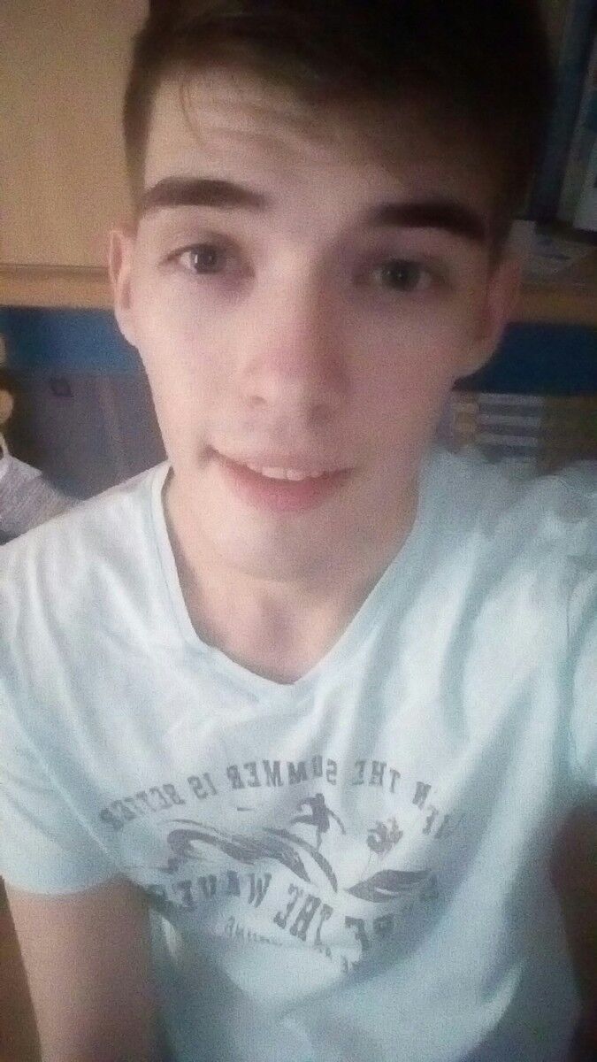  9904762  , 28 ,    