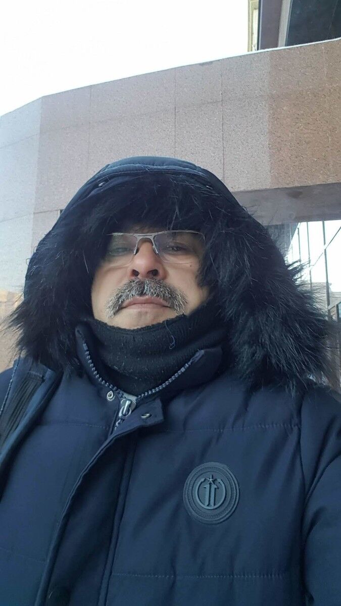  18444792  Mustafa, 55 ,    