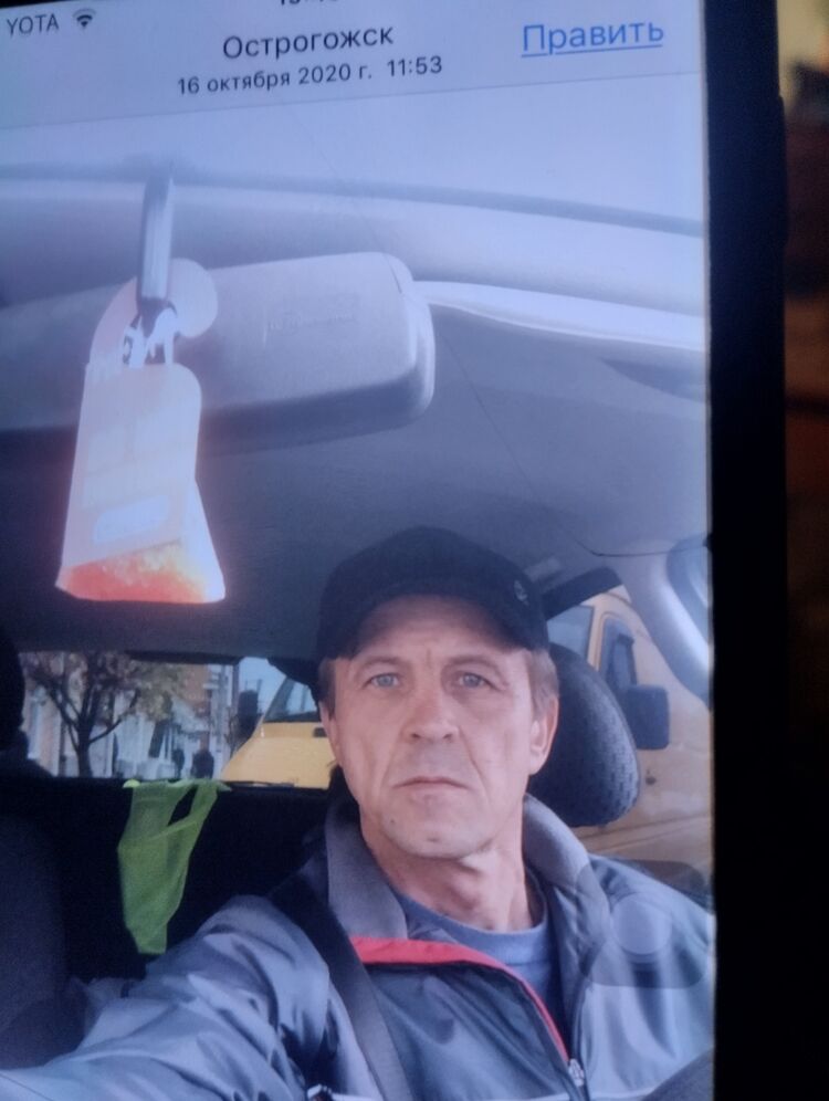  40223682  , 49 ,    