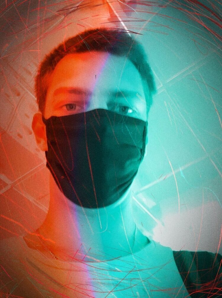 22337962  , 26 ,    