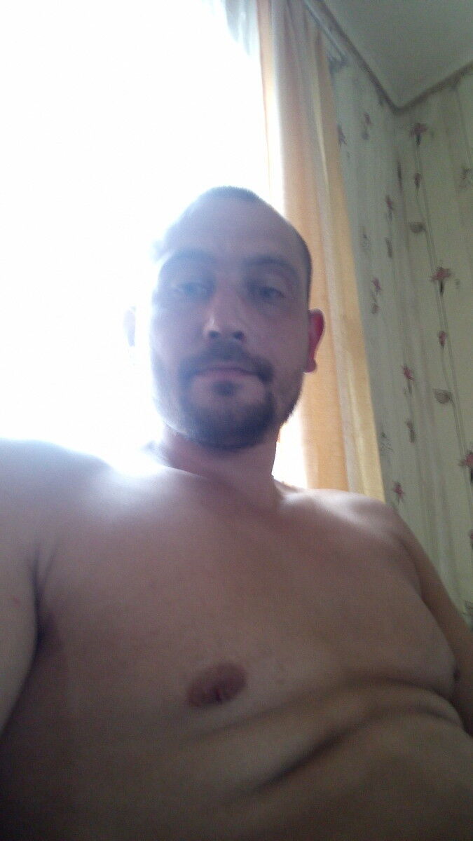  16270142  Vadim, 38 ,    