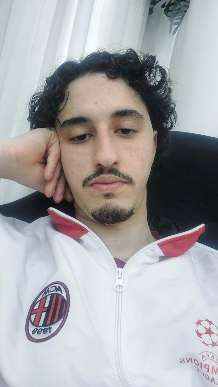  ,   SALAH, 24 ,   ,   , c , 