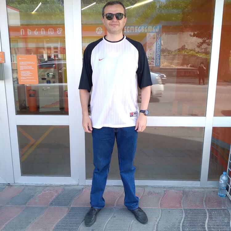 ���� 24071852 ������� Gigi, 42 ����, ���� ���������� � �������