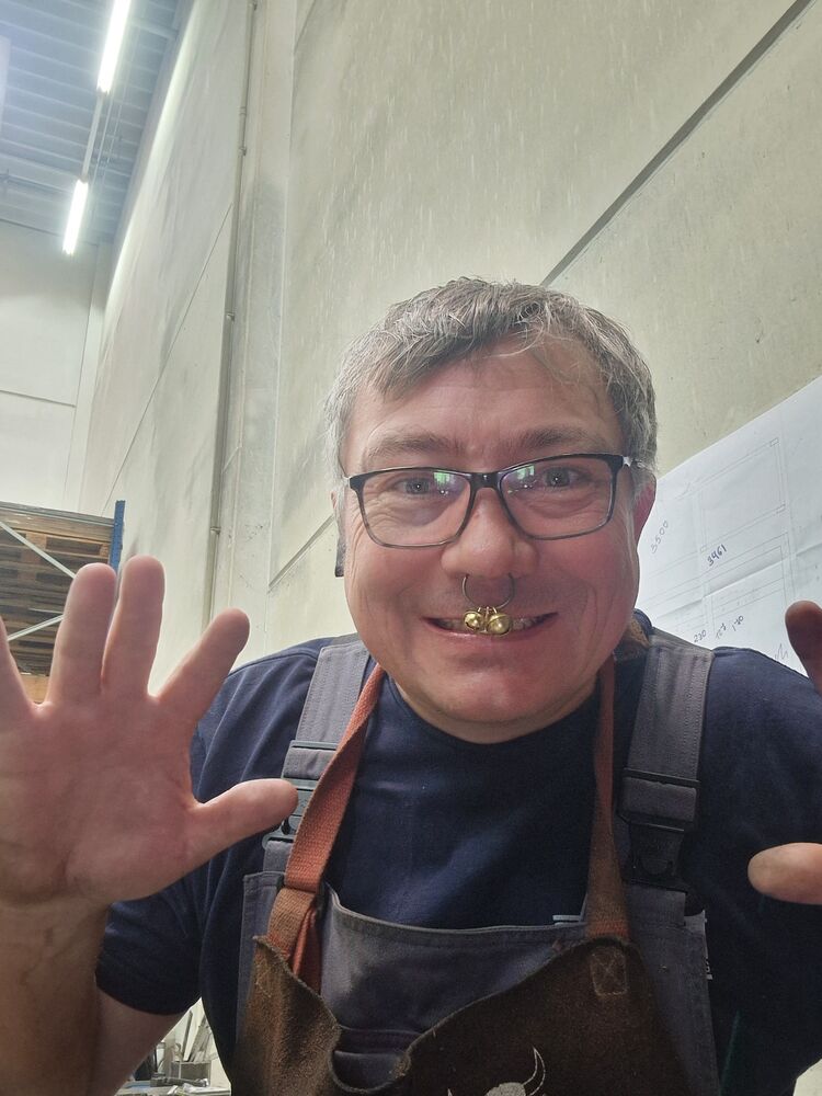  Hochheim am Main,   Jaroslav, 47 ,   ,   , c 