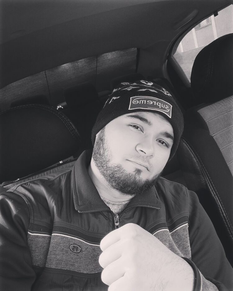 32866332  Mirzobek, 25 ,    