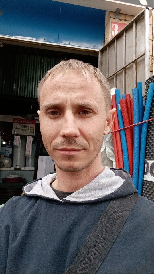  49384582  , 39 ,    