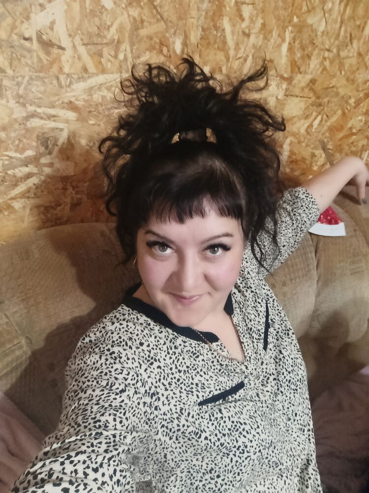  51262392  Ekaterina, 38 ,    