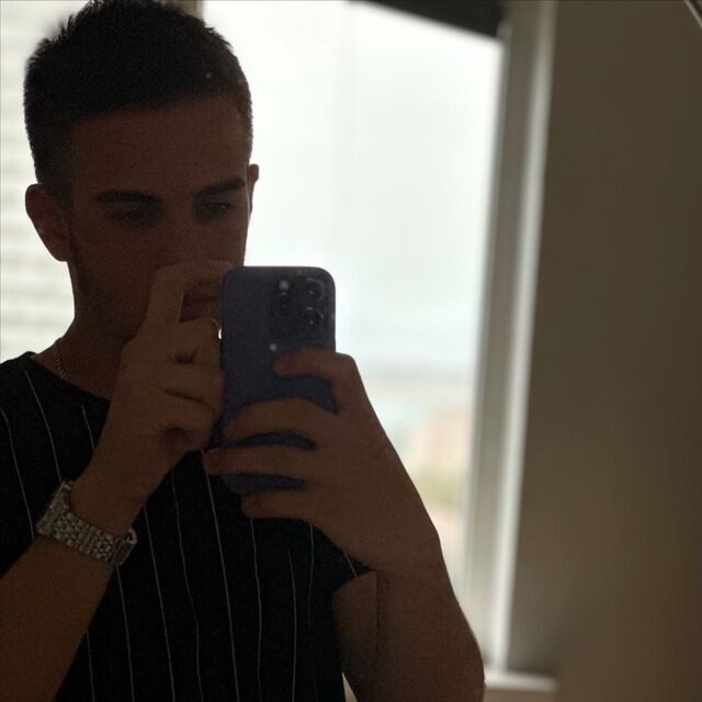  44638312  , 22 ,    