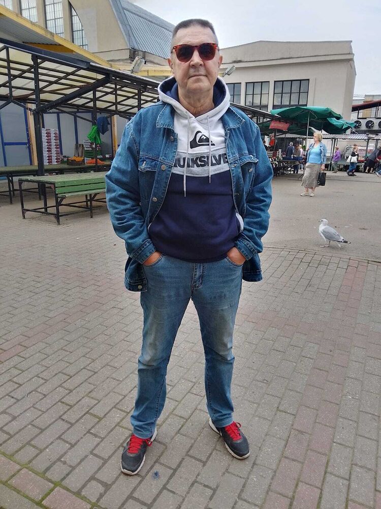  53329222  Liudovik, 55 ,    