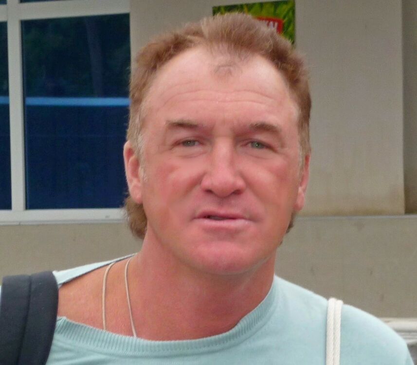  10730762  Andrey, 56 ,    