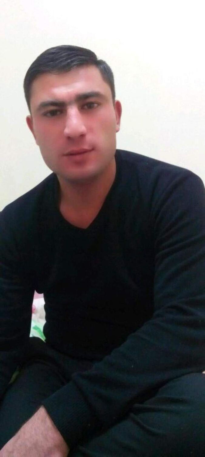  44199252  Moso, 38 ,    