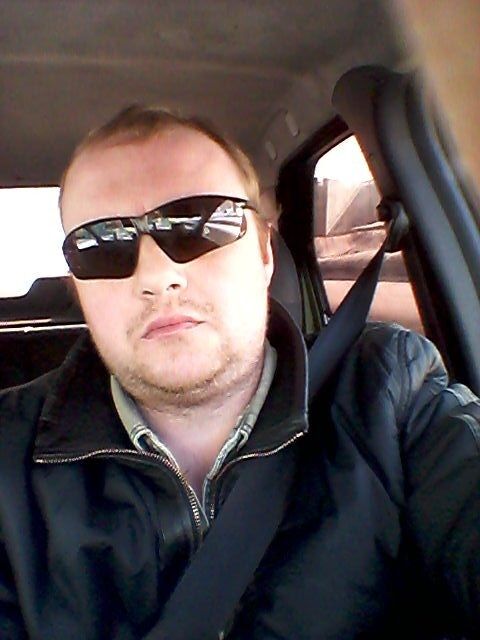  ,   Oleg, 49 ,   