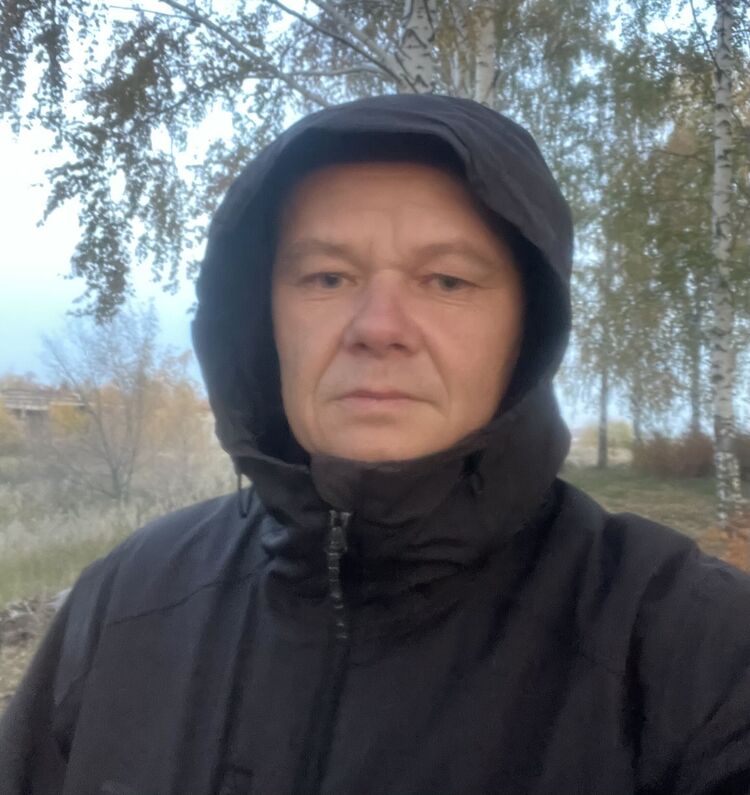  49984742  , 31 ,     