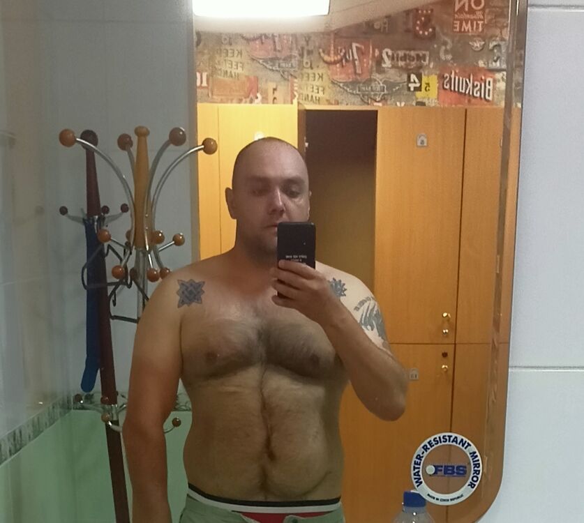  38728422  , 42 ,    