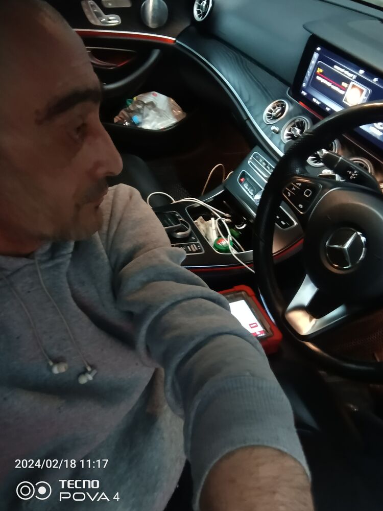  43639552  Kostyan, 39 ,    