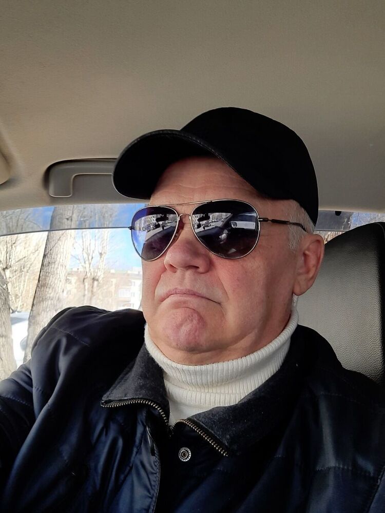  ,   Sergey, 71 ,   ,   