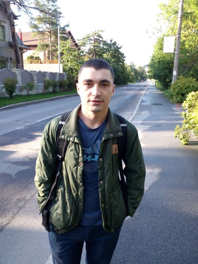 -,   , 32 ,   