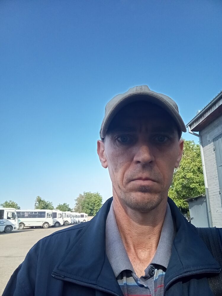  43939932  , 42 ,    