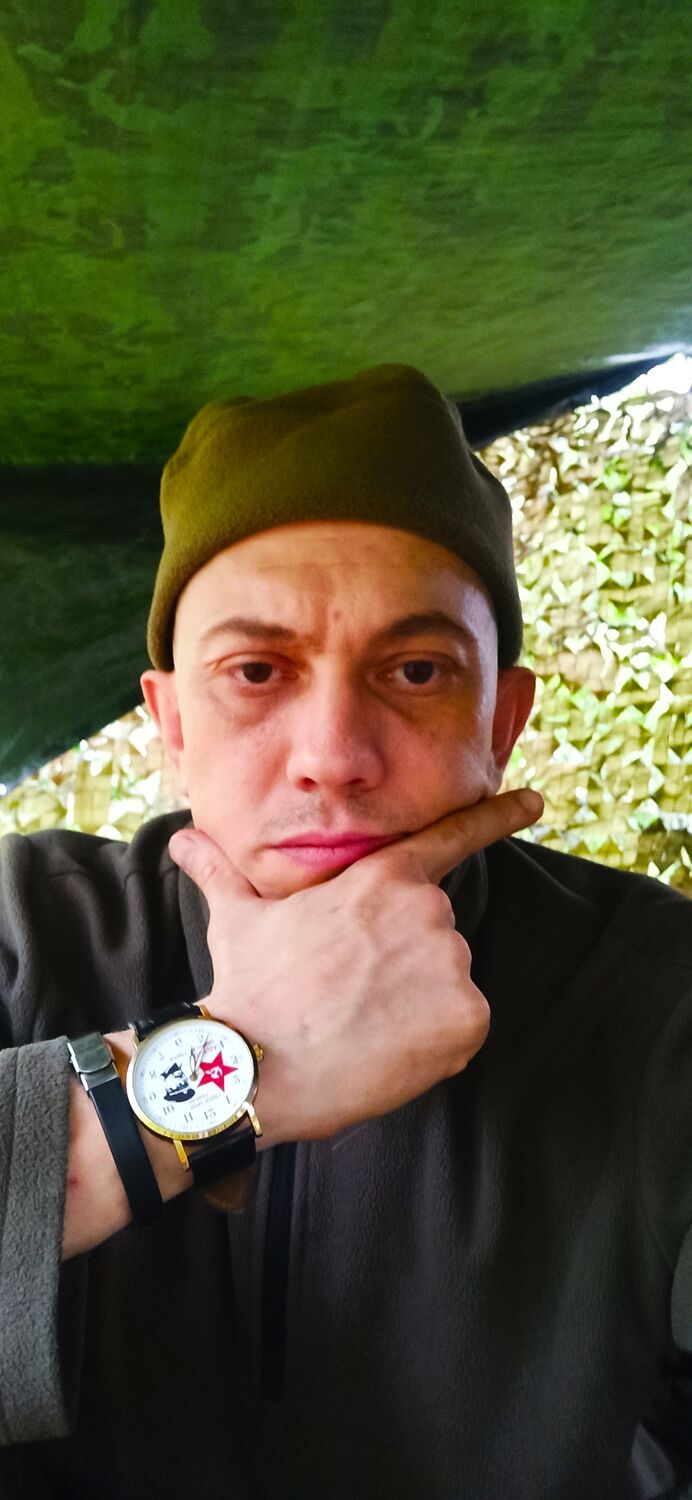  53374632  Soldier, 39 ,    