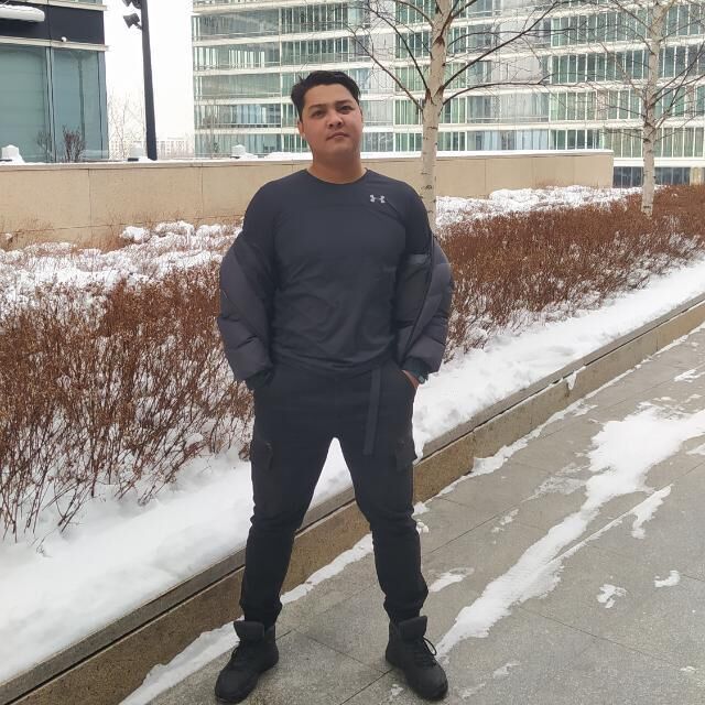  23885452  Arman, 36 ,    