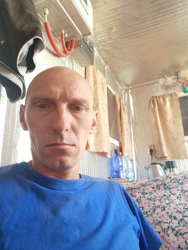  28070912  , 40 ,    