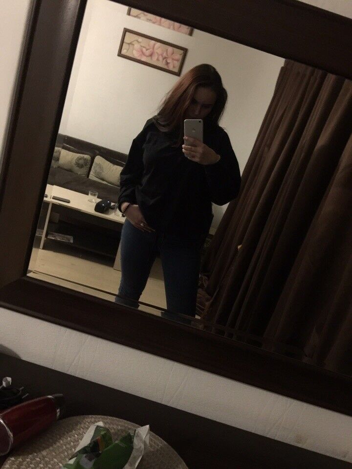  ,   Adina, 25 ,   ,   , c 