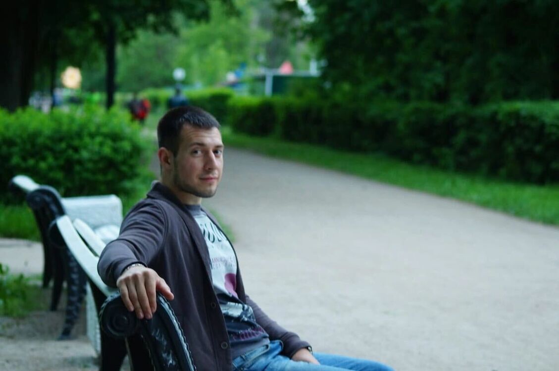  -,   , 32 ,   
