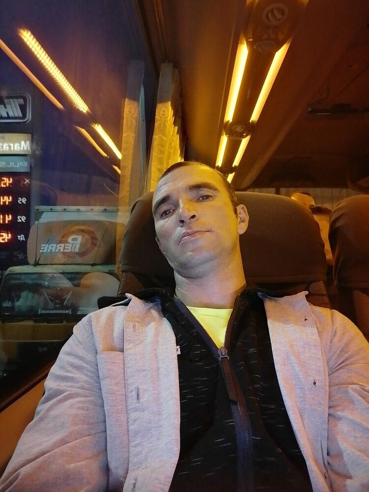  21572482  , 41 ,    