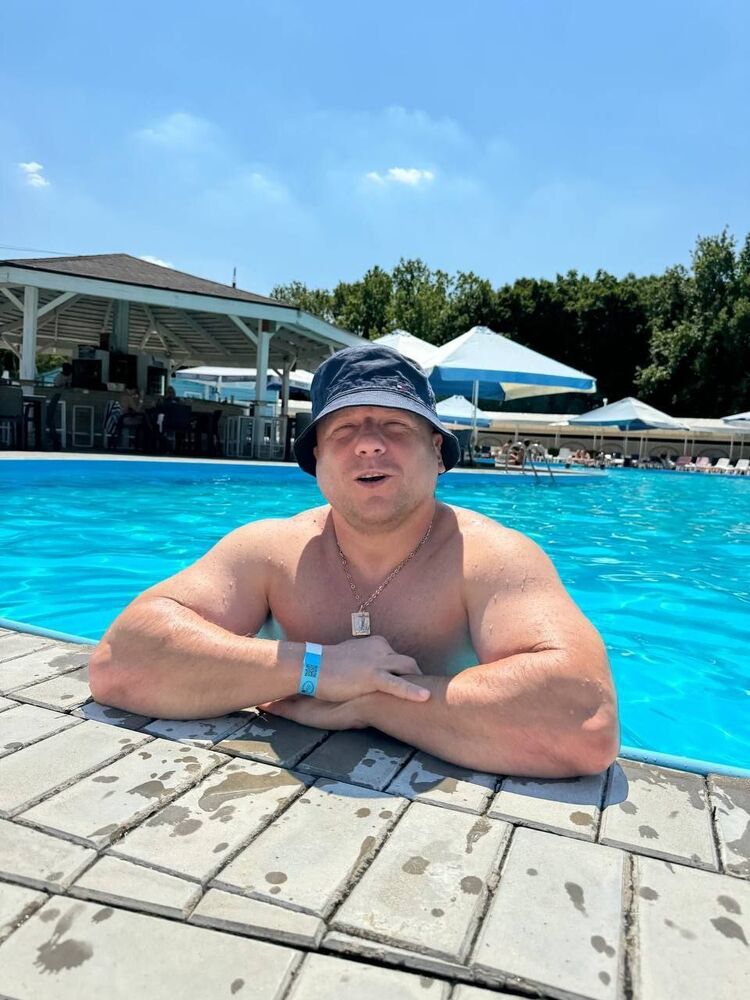 ,   , 48 ,   c 